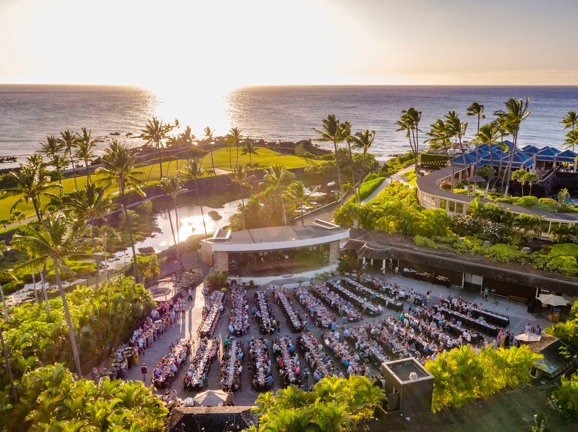 Lagoon Grill Restaurant | Hilton Waikoloa Village Hawaii Resort